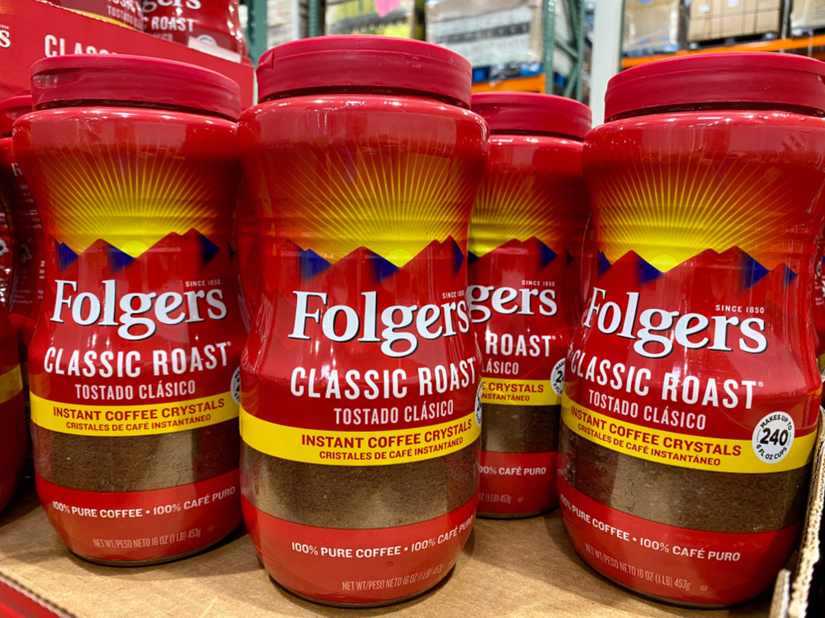 Vintage Folgers Commercial From the 1960s Has People in Stitches