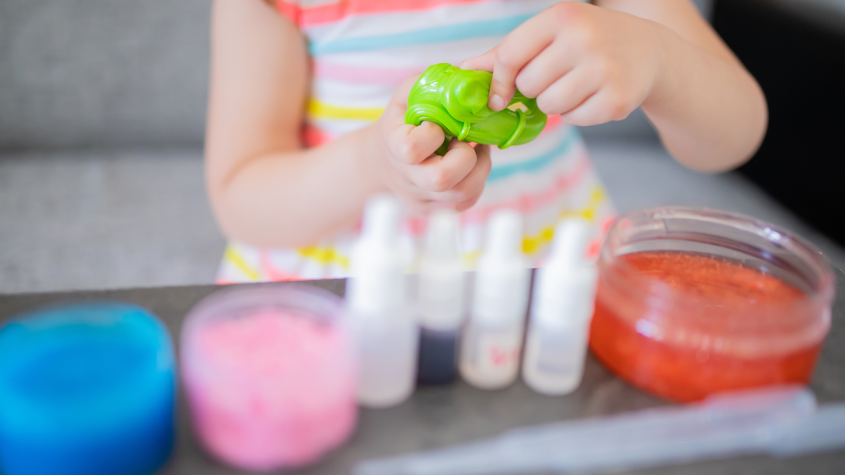 Fluffy Slime: How to Make Slime With Shaving Cream