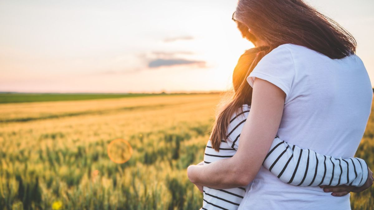 13 Things Every Mom Should Tell Her Daughter