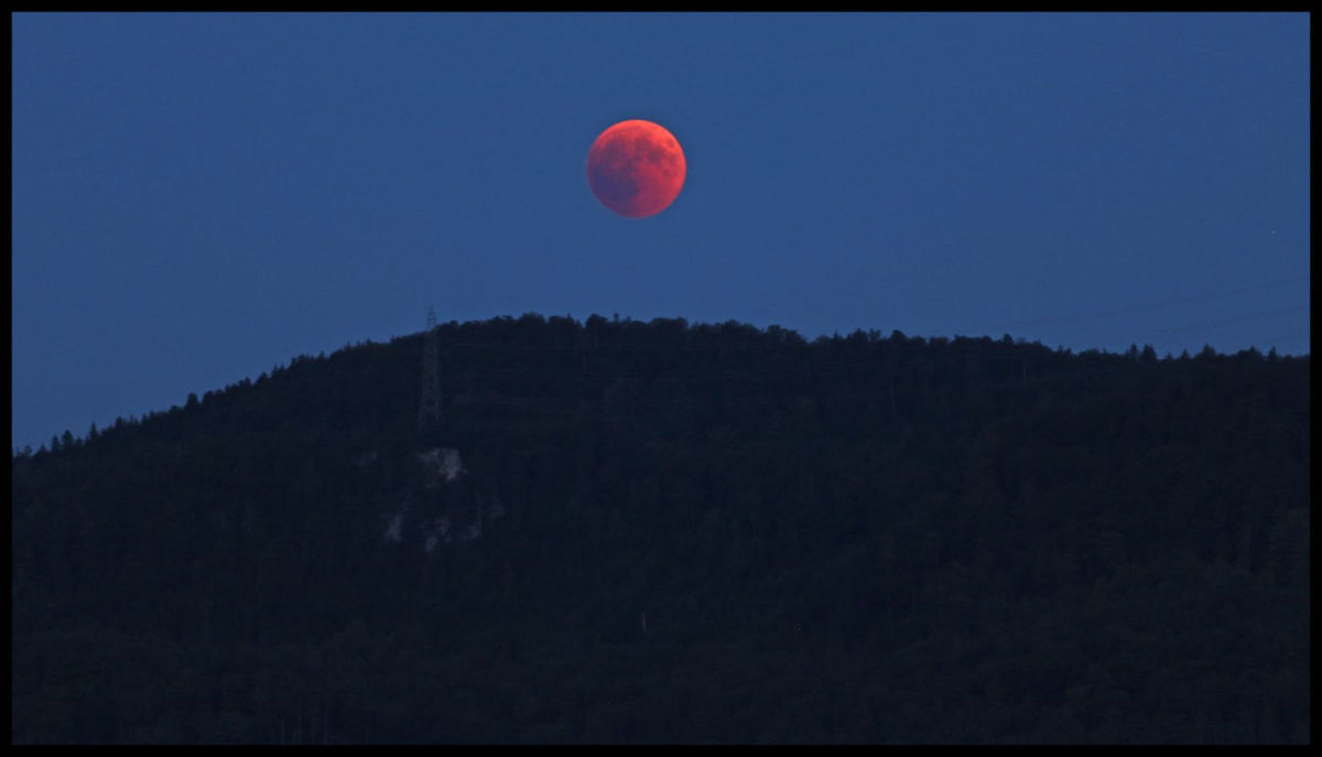 What Happens During A Lunar Eclipse Hubpages What Happens During A Lunar Eclipse Hubpages