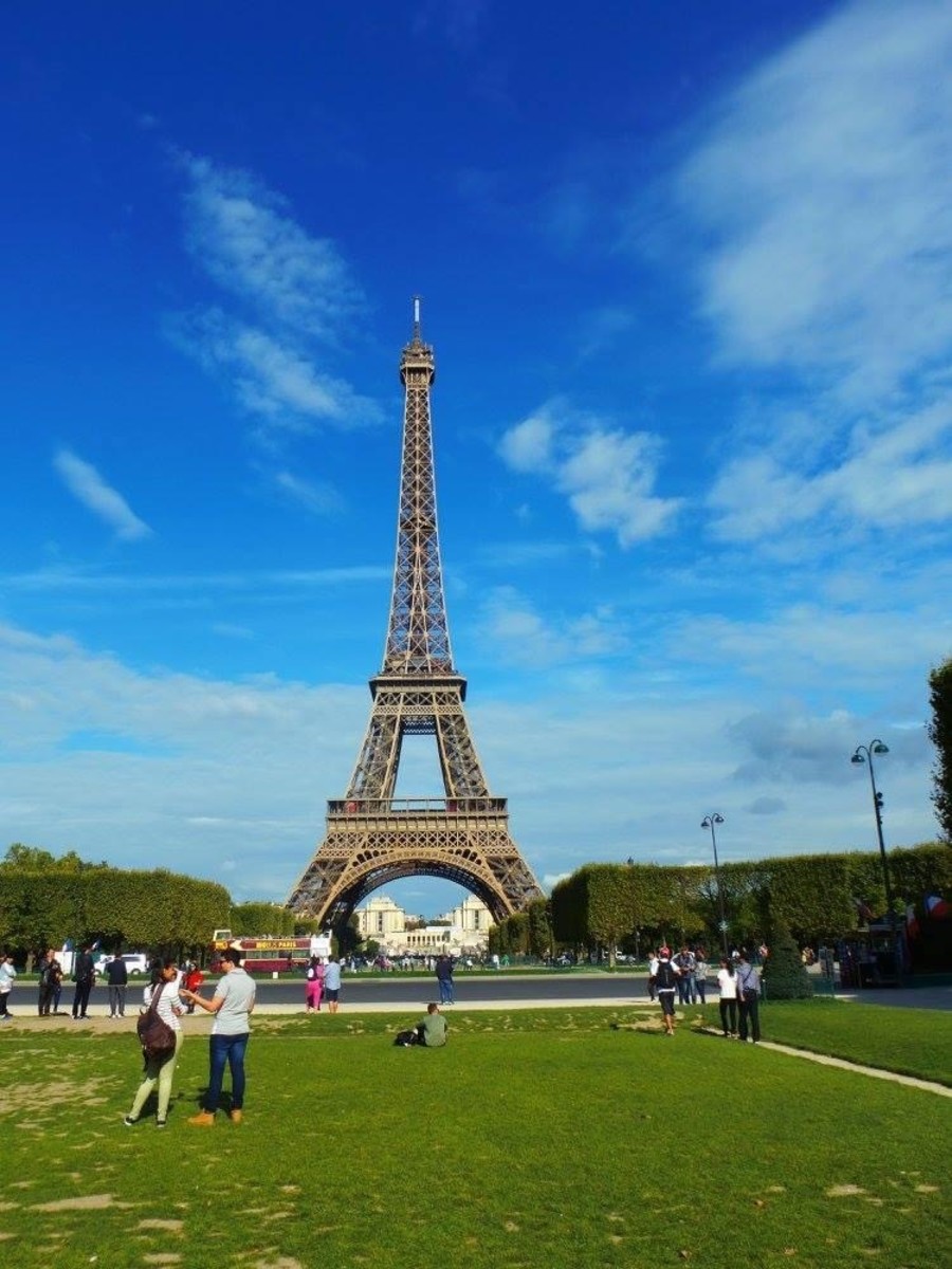 Paris on a Budget - 10 Inexpensive Things to Do - HubPages