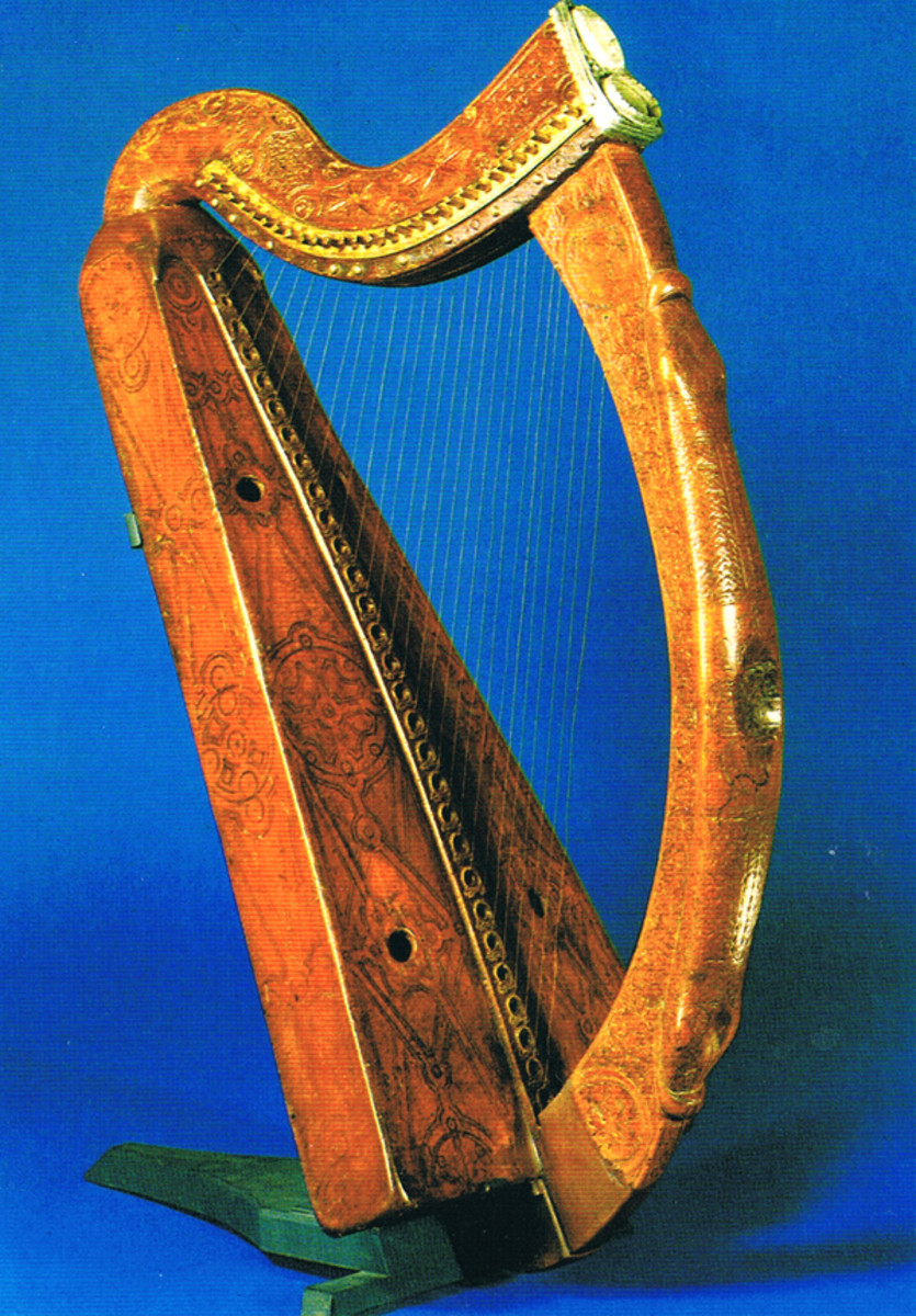 Life on the Fringe - 18: A Harp's Air - Sounding Celtic Christianity in the Far West