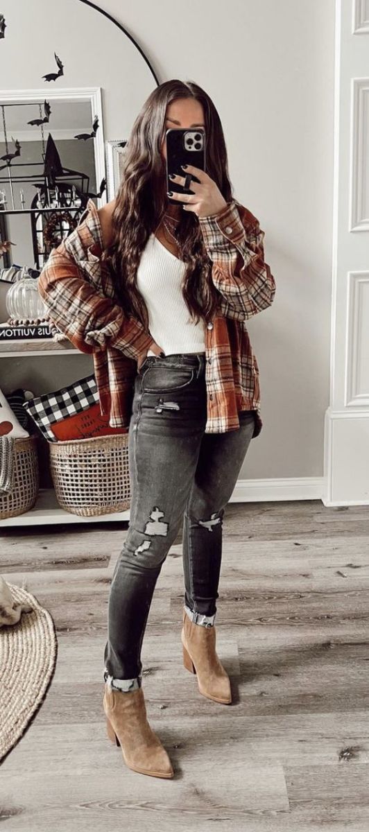 25+ Super Stylish Fall Outfits for Women 2024 - HubPages