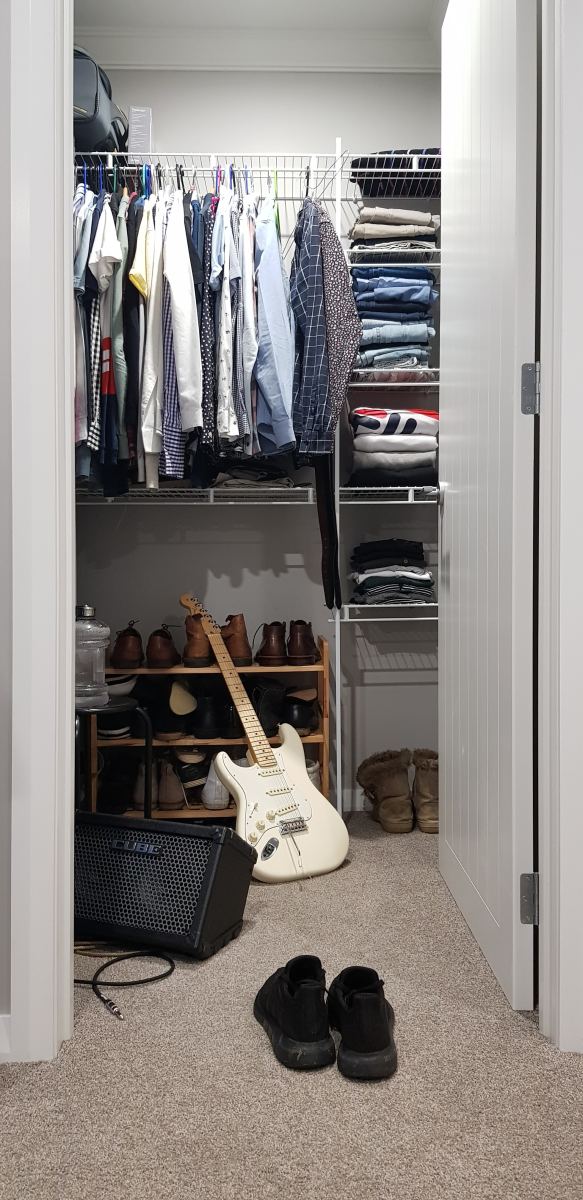 What's the Minimum Size of a Walk-In Closet?