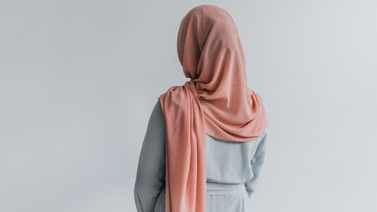 How To Organize Your Hijabs - Hijab Fashion Inspiration