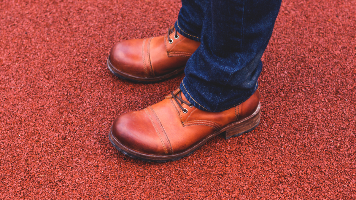 How to Use Shoe Polish to Change the Color of Your Boots - Bellatory