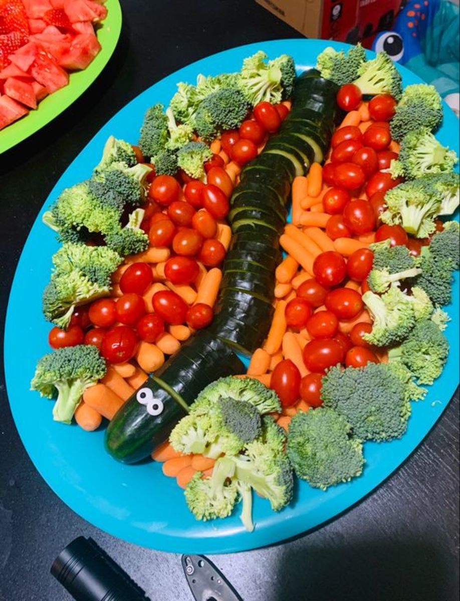 25+ Hauntingly Delicious Halloween Veggie Tray Ideas HubPages
