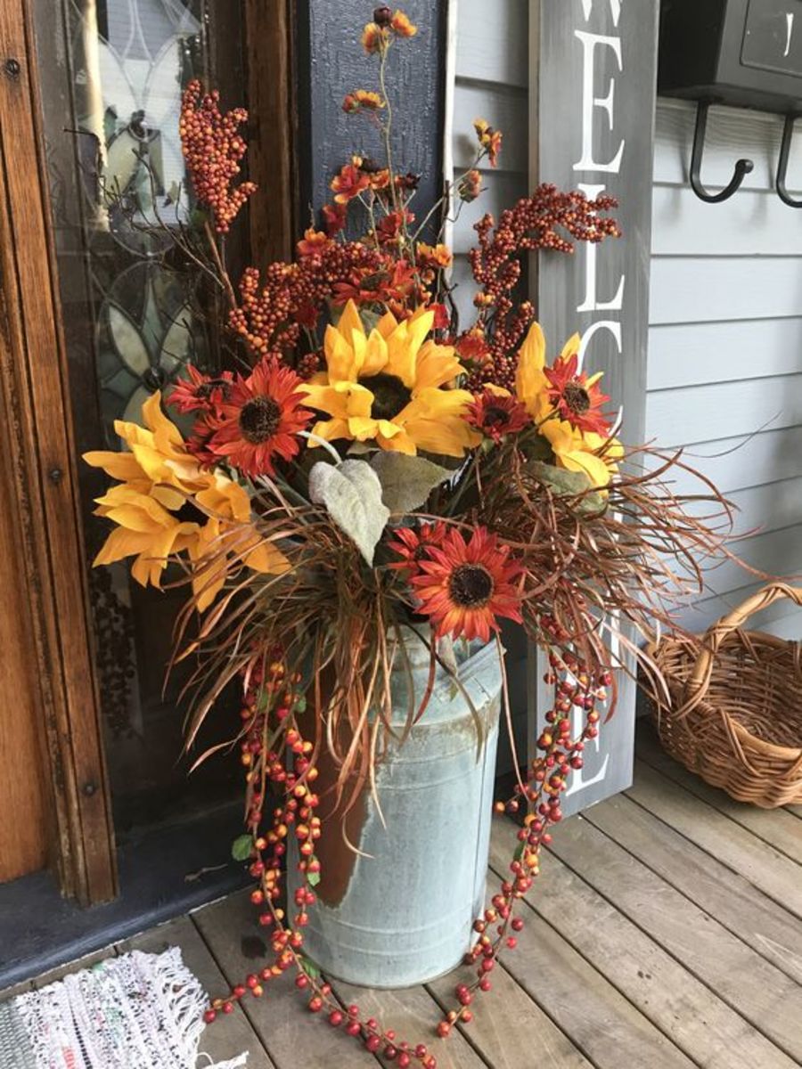 50+ Dollar Store Thanksgiving Decorations on a Budget