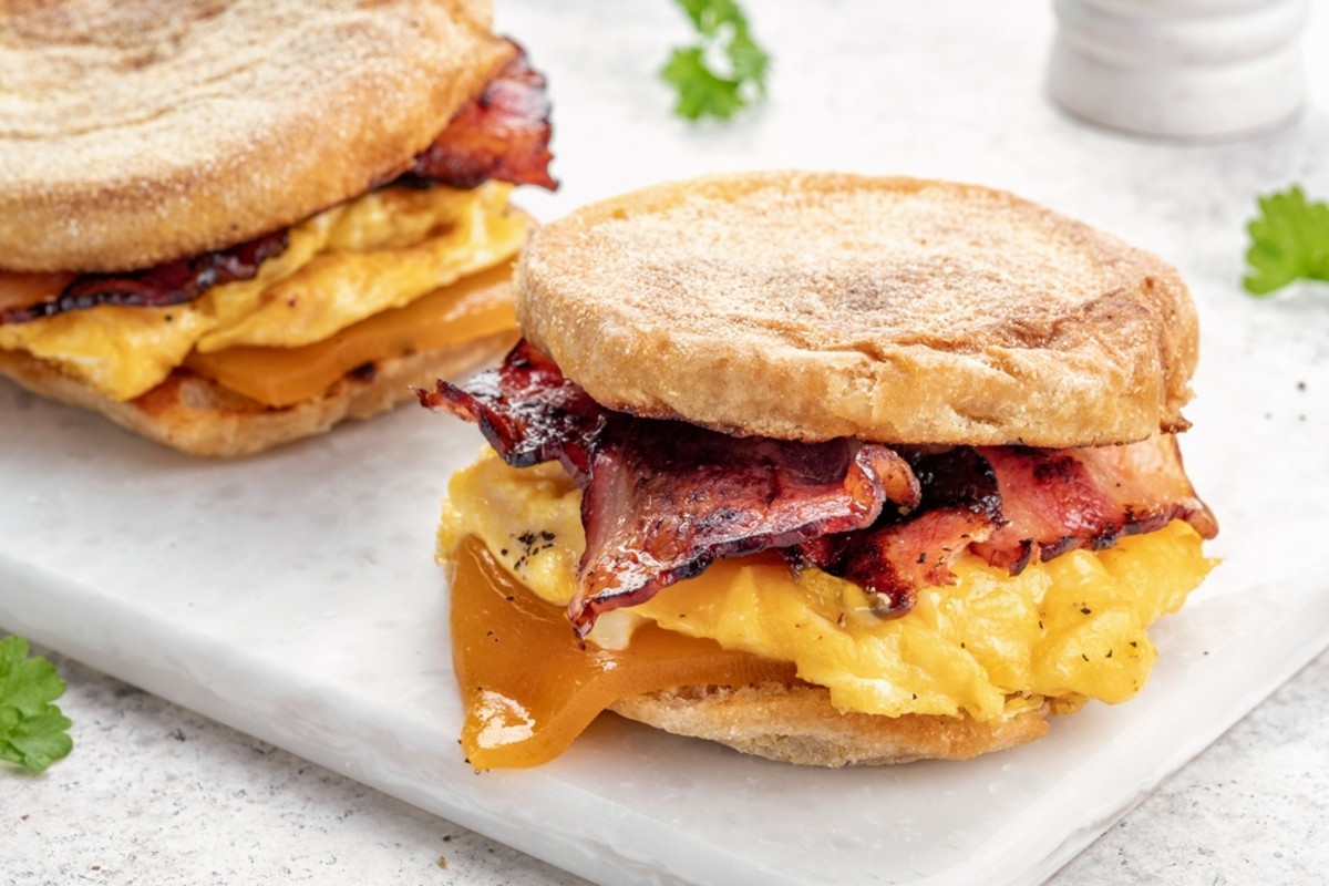 Dollar Tree Breakfast Sandwich Hack Is a Time and Budget Saver ...