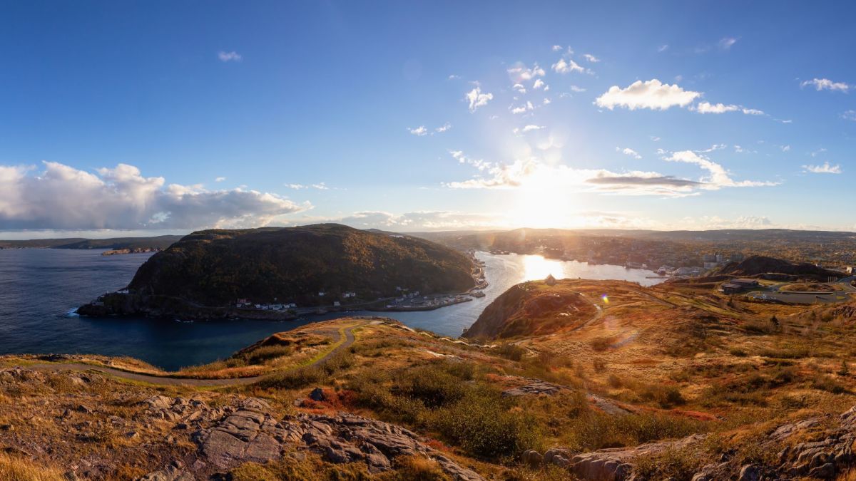 Trails of the Rock: Hiking and Walking Trails of Newfoundland