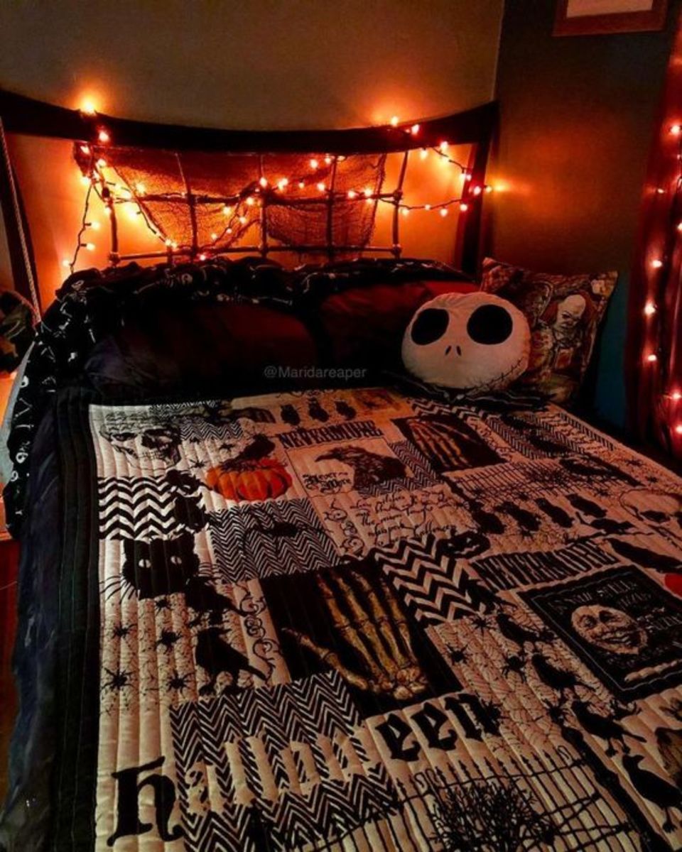 halloween room