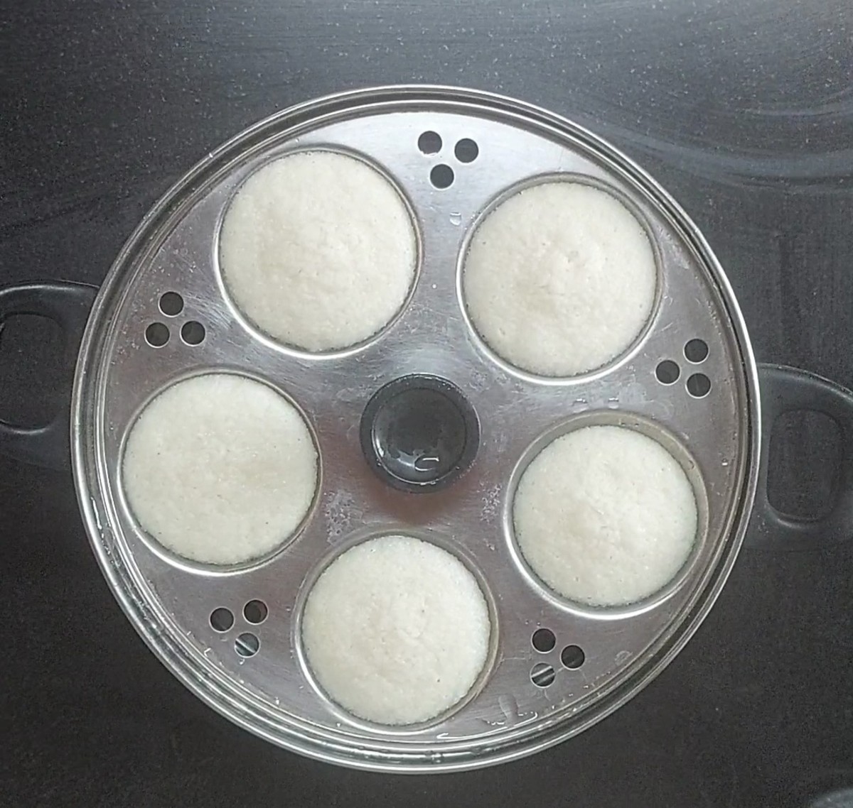 Rice Idli Without Urad Dal South Indian Breakfast Recipe Delishably