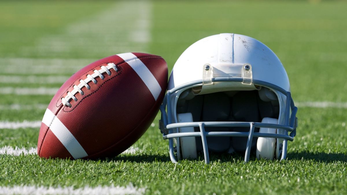 The Top 10 Differences Between the NFL and the CFL