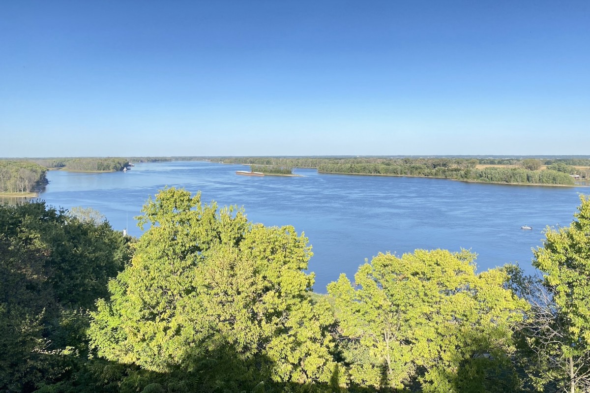 View of the Mississippi River from Mosquito Park