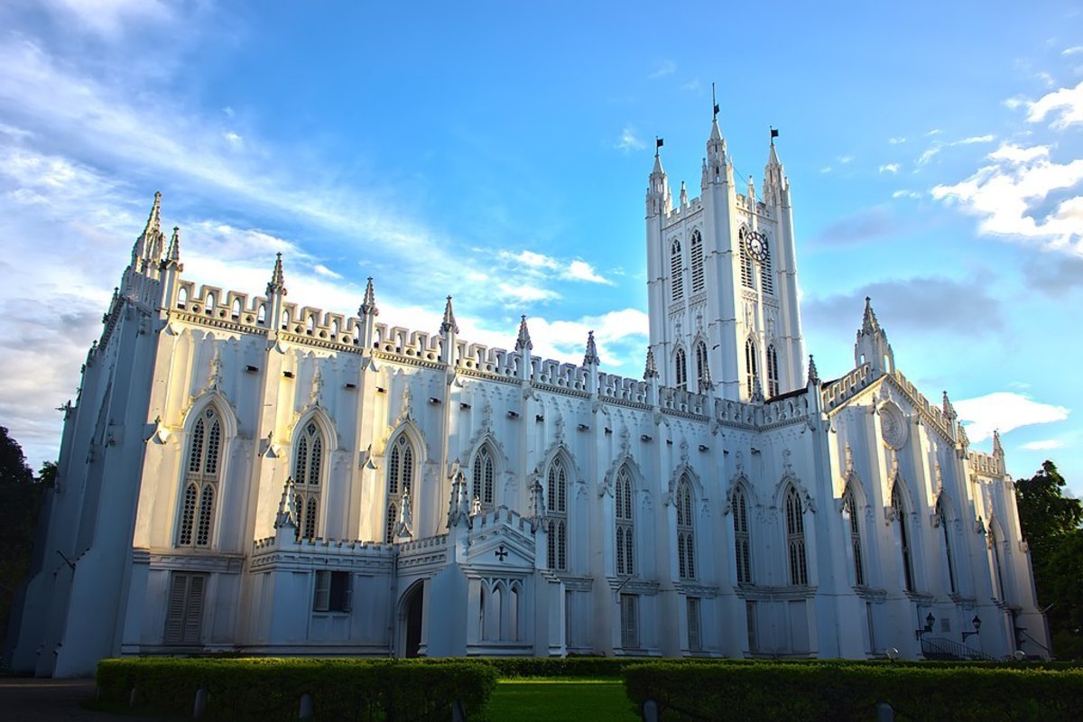 St Paul’s Cathedral is a church of North India cathedral of Anglican background in Kolkata, West Bengal, India noted for its Gothic architecture and dedicated to Paul the Apostle