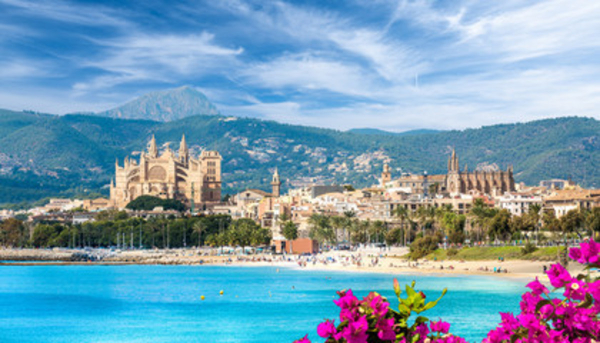 My Embarrassingly Horrible Expat Secret Exposed in Palma de Mallorca!