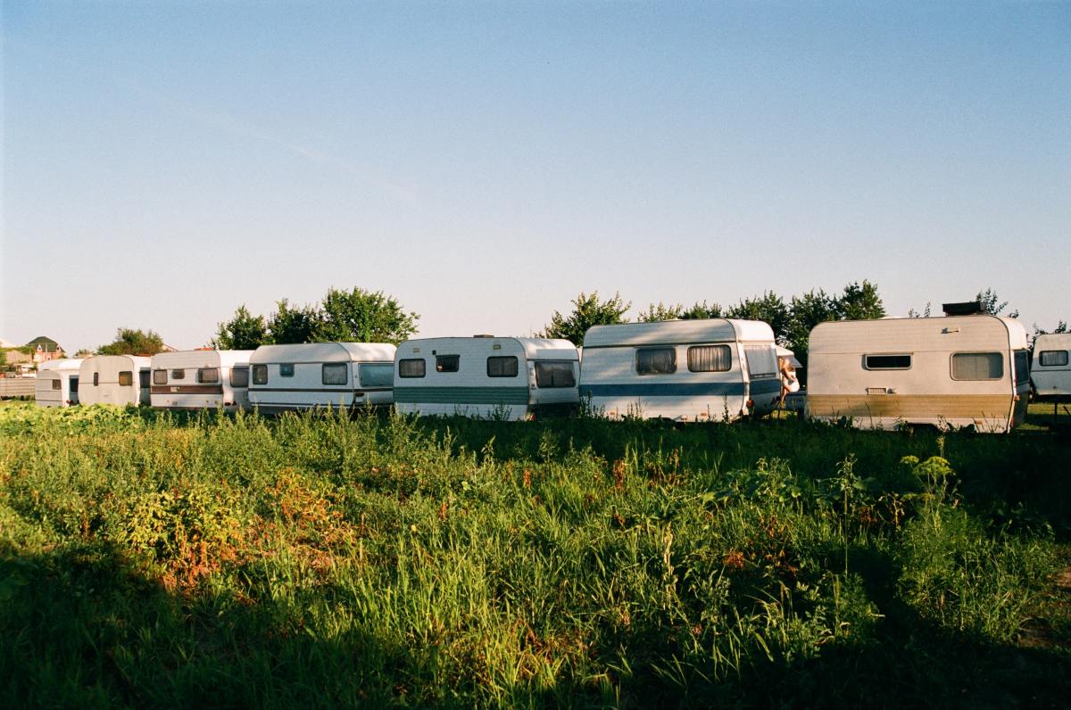 Buying a previously owned RV is not the same as buying one that is 20 or more years old. This article explains why very old coaches are risky purchases.