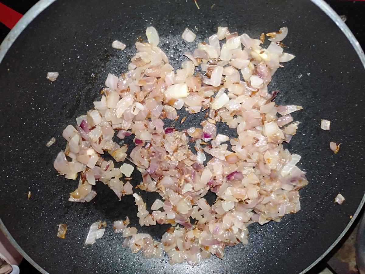 Mix well. Fry until raw smell dissipates.