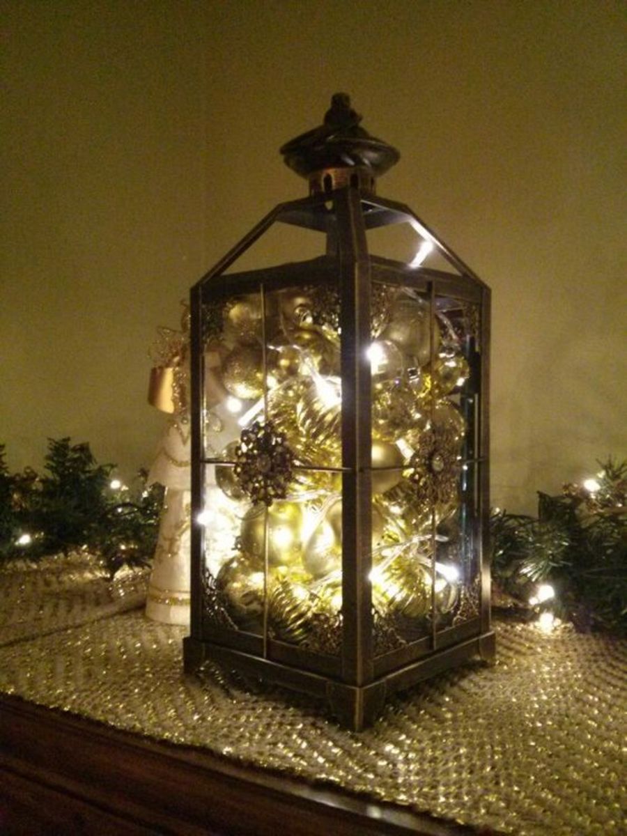 100+ Stunning DIY Christmas Lantern Décor Ideas - Holidappy