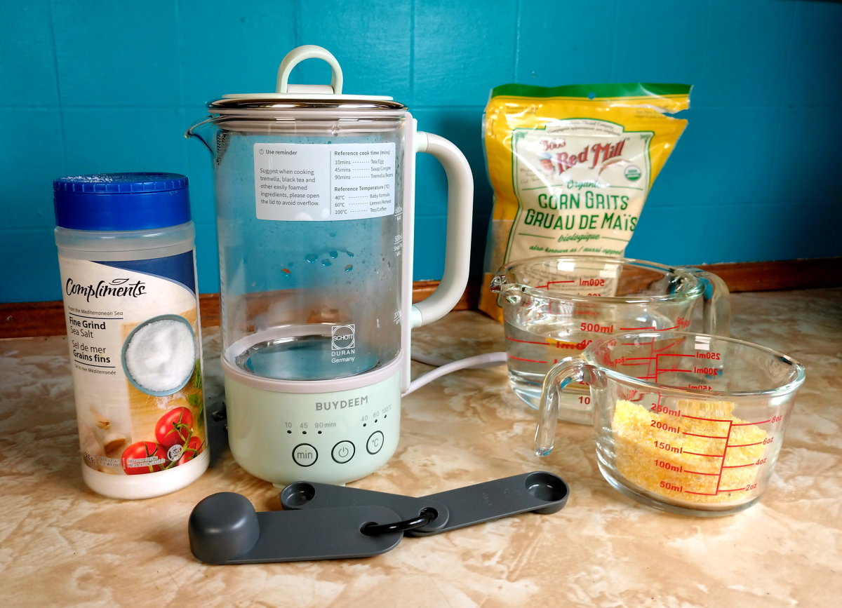 review-of-the-buydeem-mini-kettle-cooker