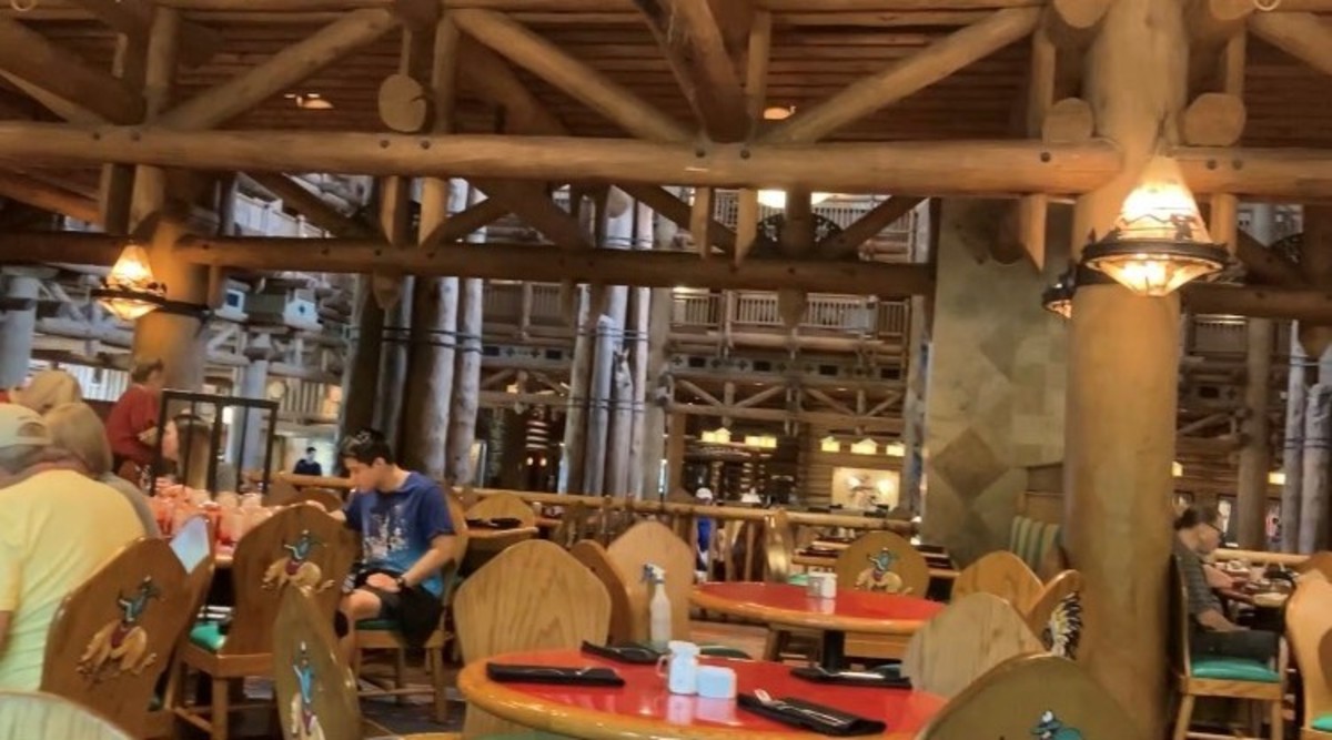review-of-whispering-canyon-cafe-at-the-wilderness-lodge