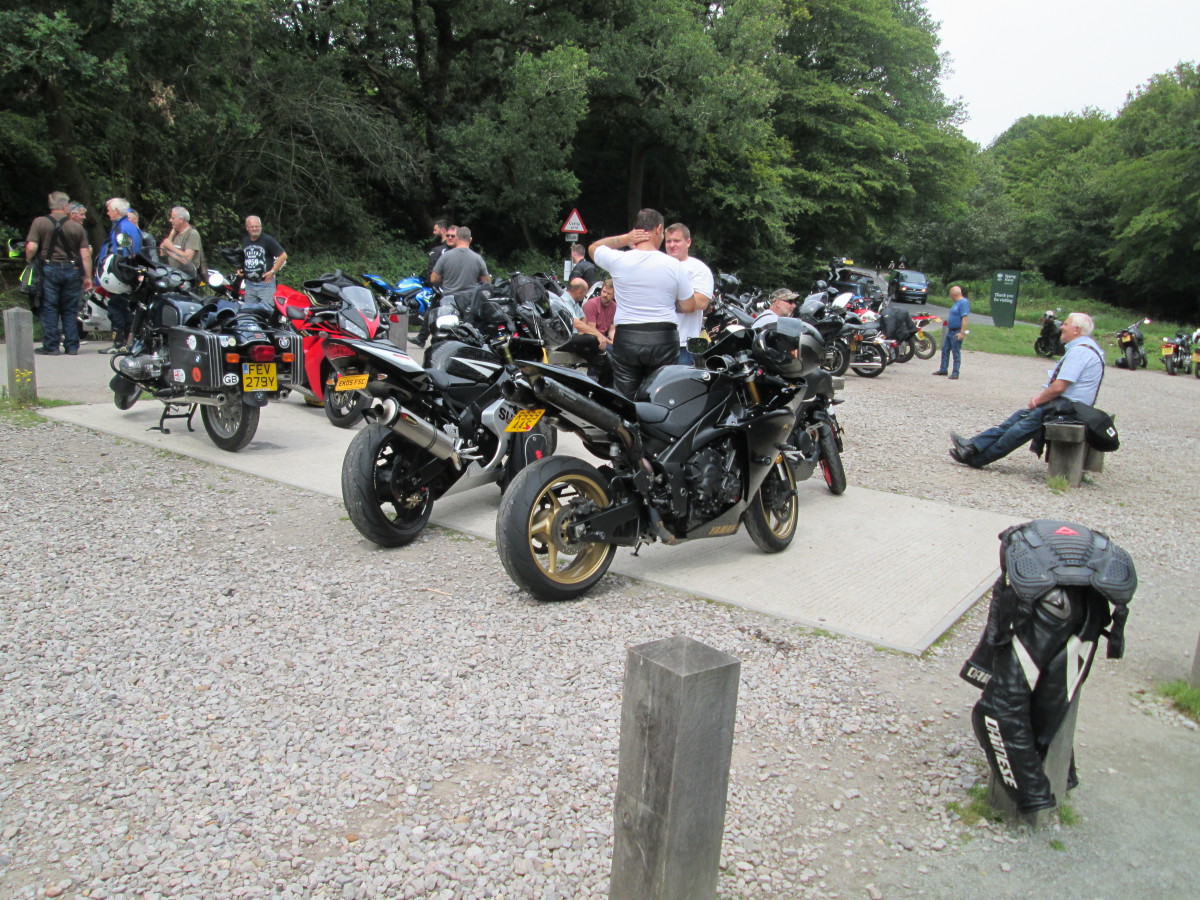 The biker 'apron' (parking area) can accommodate a large number of machines. Over a day some leave, the spaces taken by others, thus providing a change of perspective...