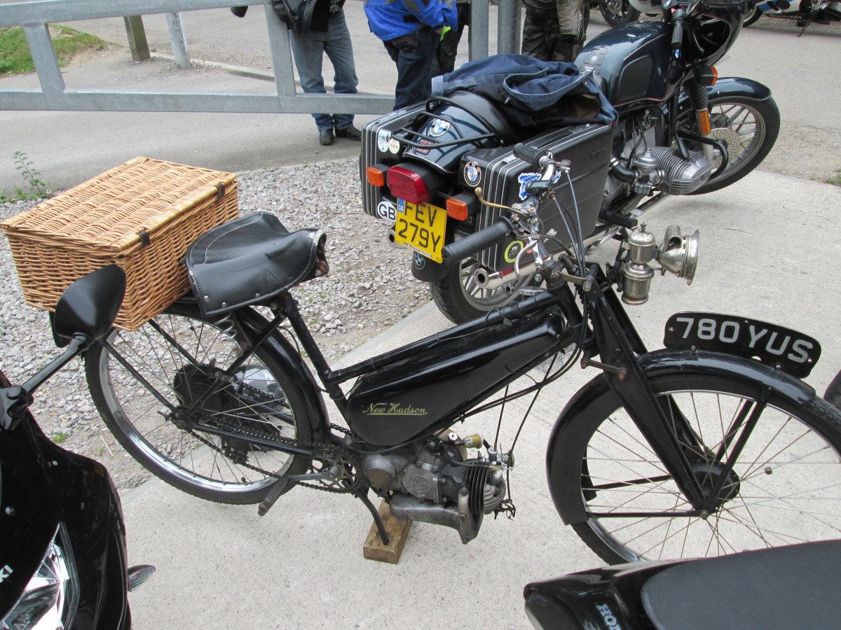 Or how about this for a laid-back approach? Like the wickerwork behind the saddle! 
