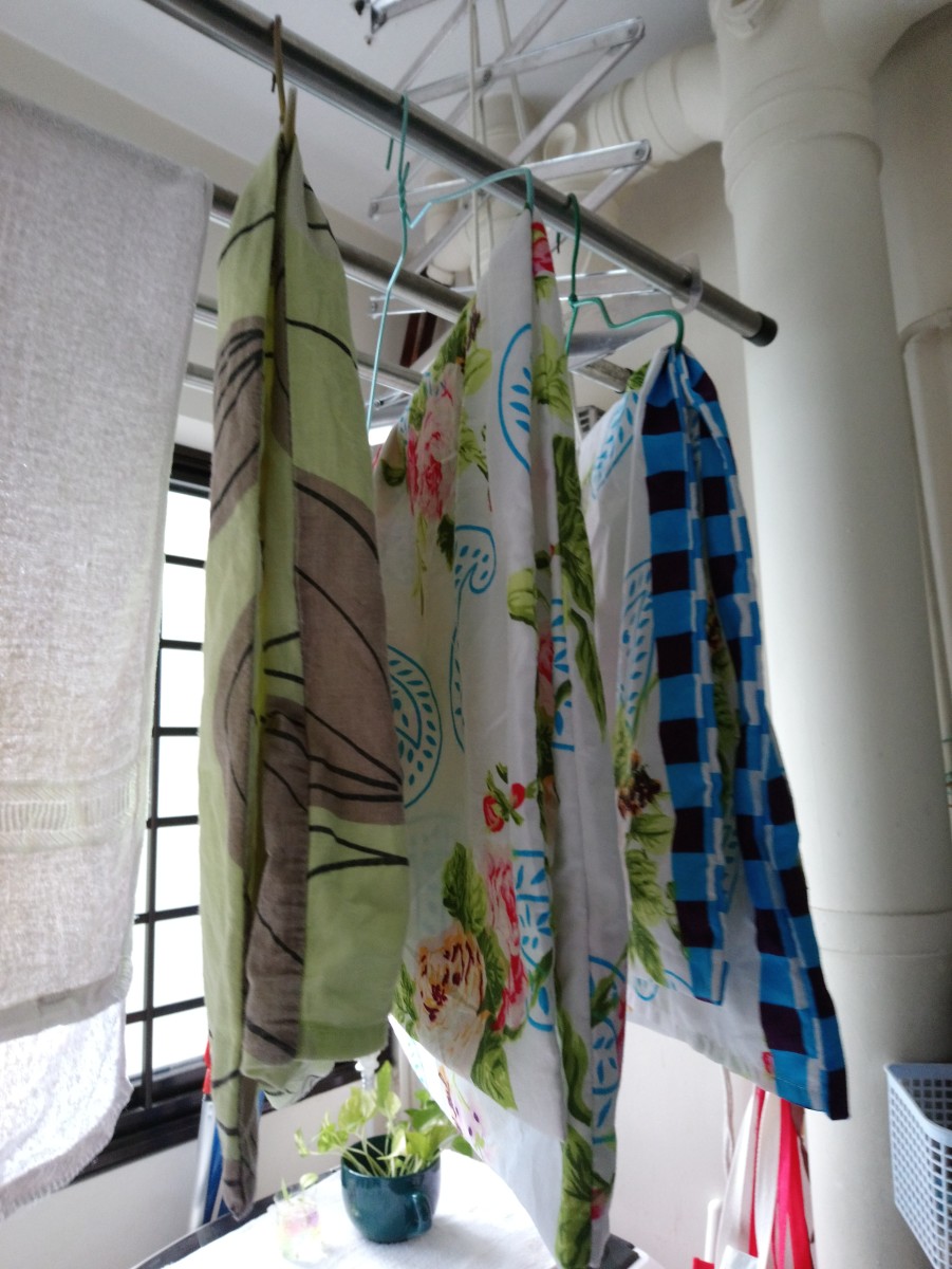 Hanging laundry to dry involves many skills