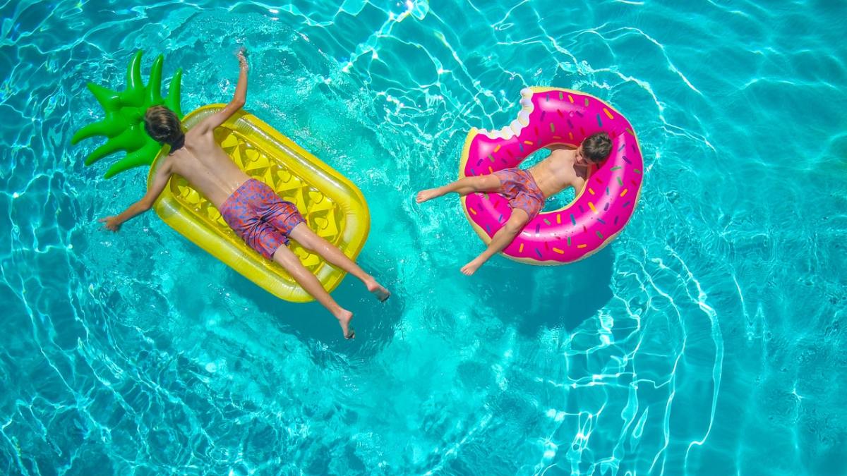 15 Best Pool Toys and Floats for Kids