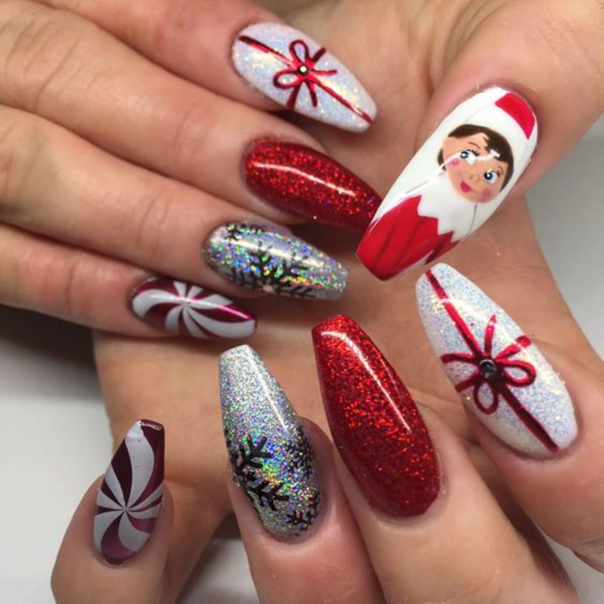 diy-christmas-nail-designs