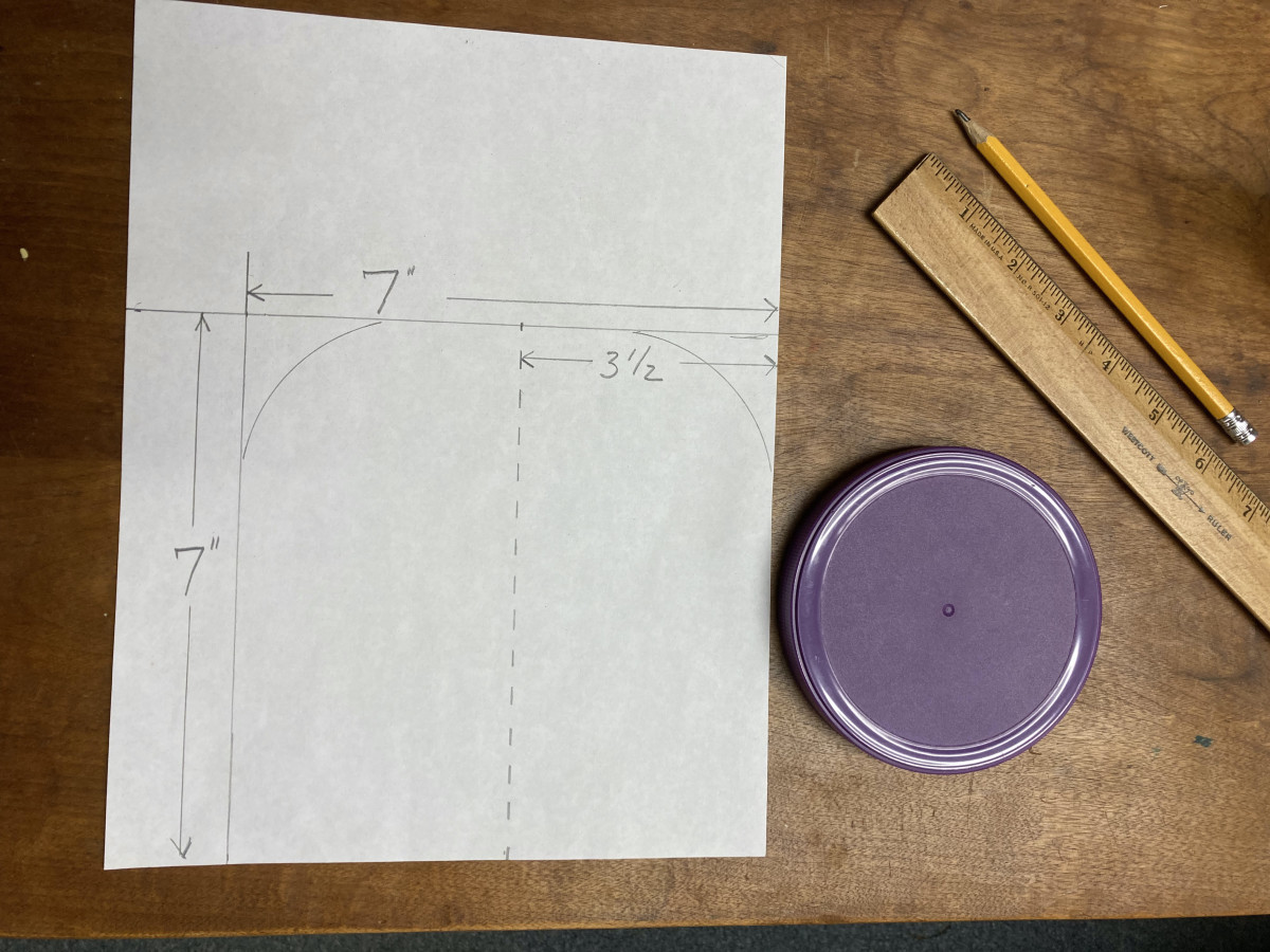 A template makes it easy to layout the entrance for the birdhouse.