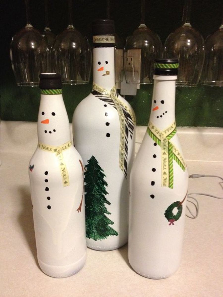 Three snowmen