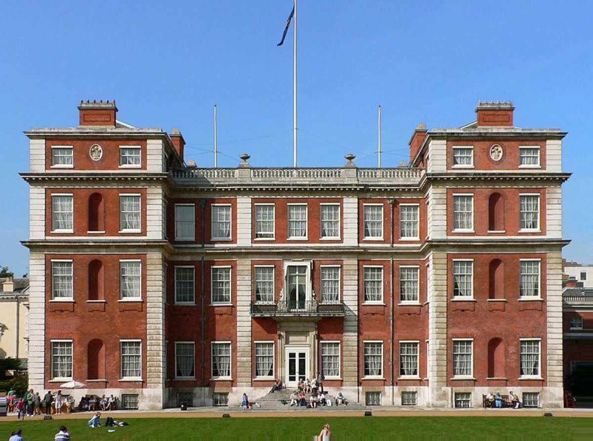 Marlborough House, London is the headquarters of the Commonwealth of Nations.