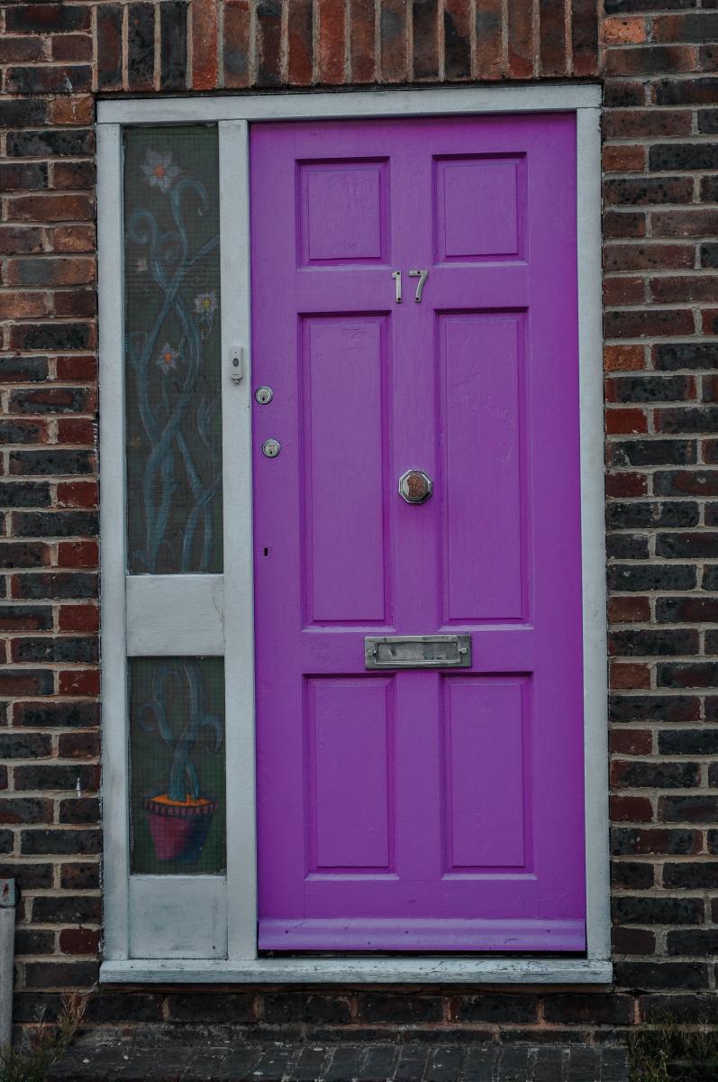 An accent of color can bring life to your home's exterior.