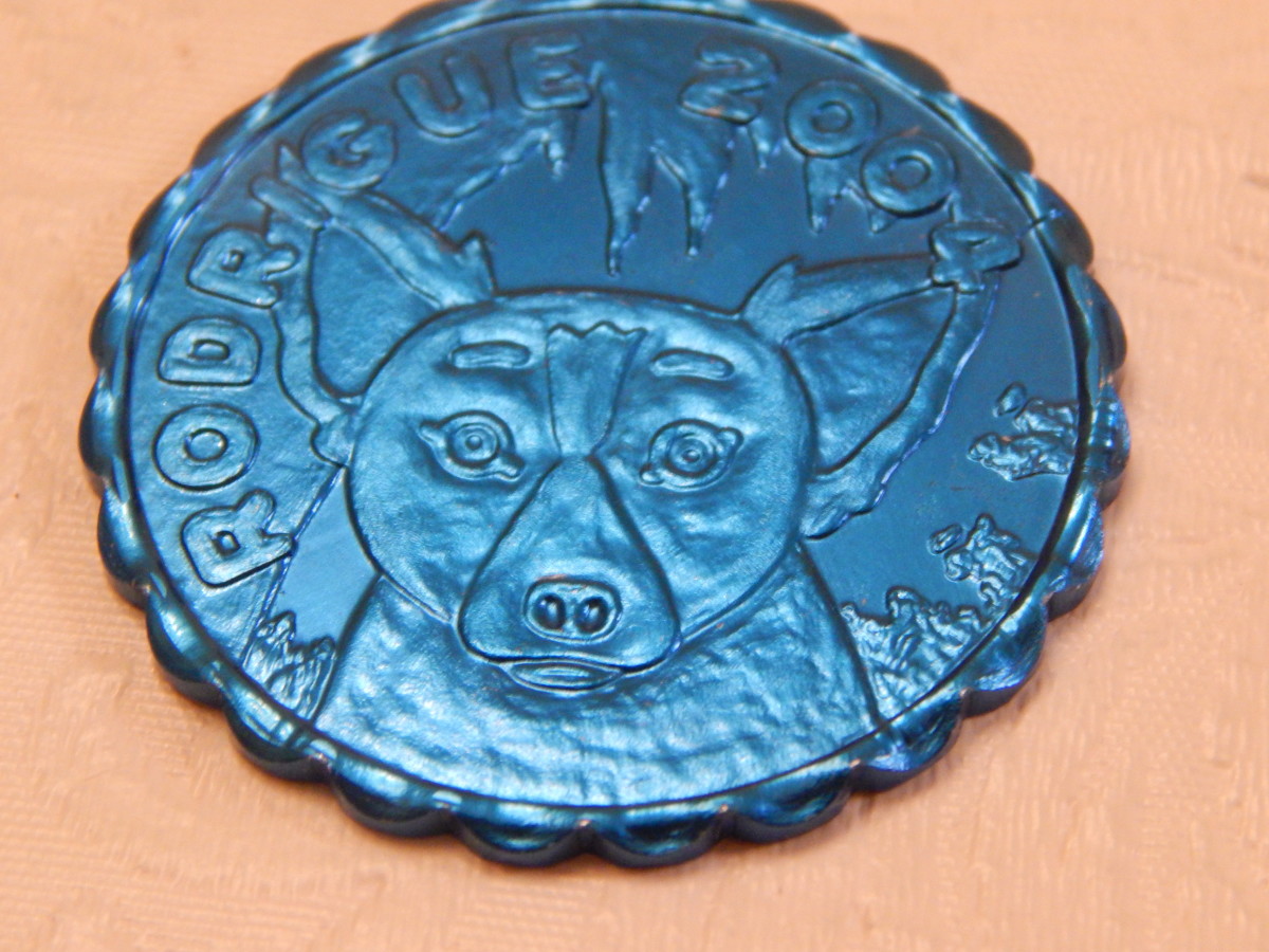 Augus Aluminum Doubloon Featuring George Rodrigue's Blue Dog