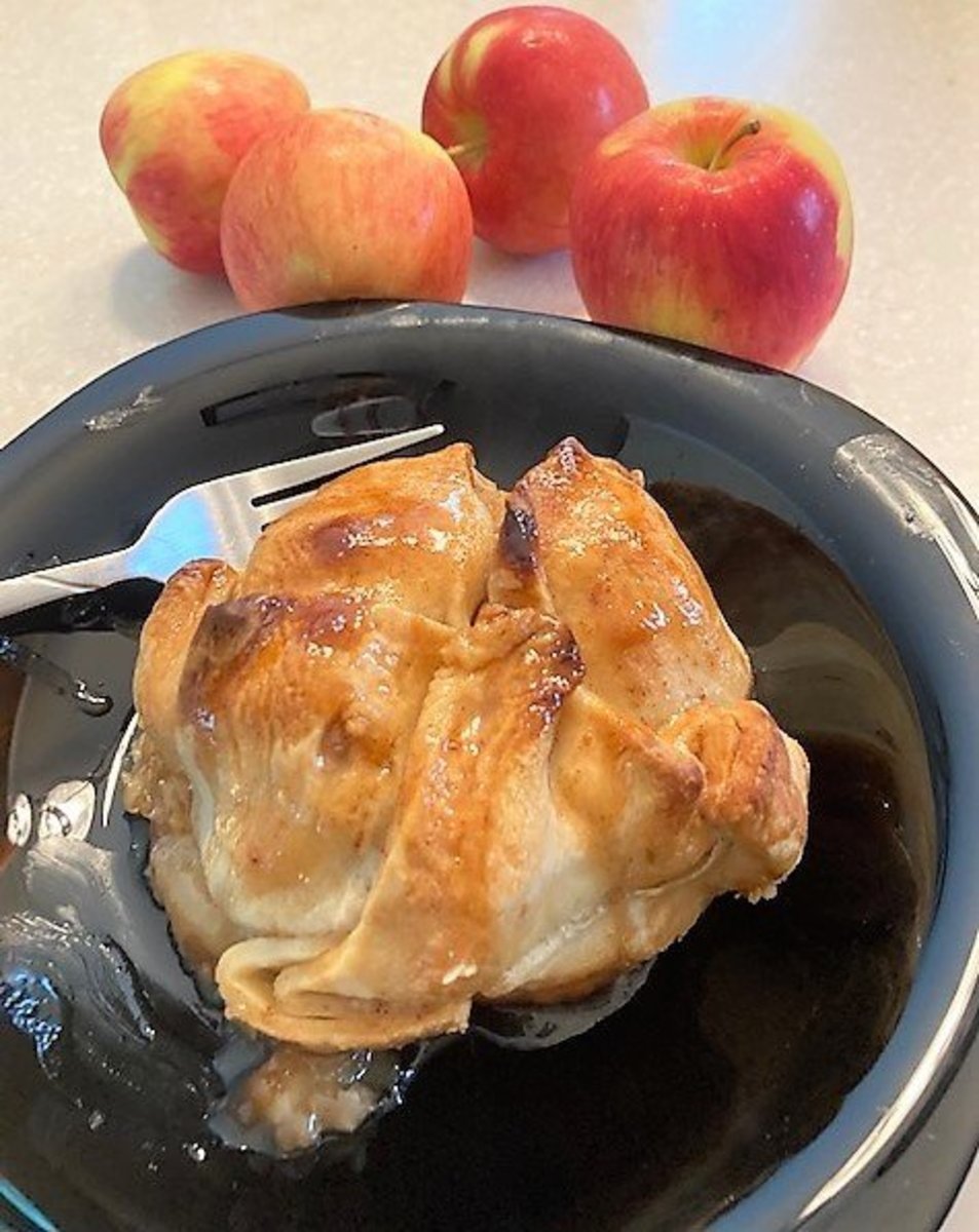 Pennsylvania Dutch Apple Dumplings: A Sweet Fall Treat