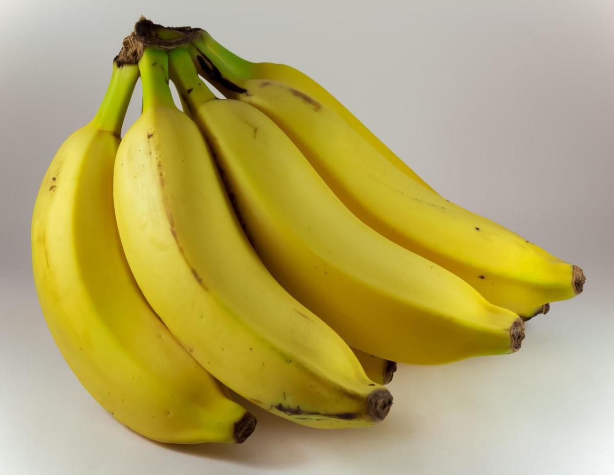 banana-mango-summer-smoothie