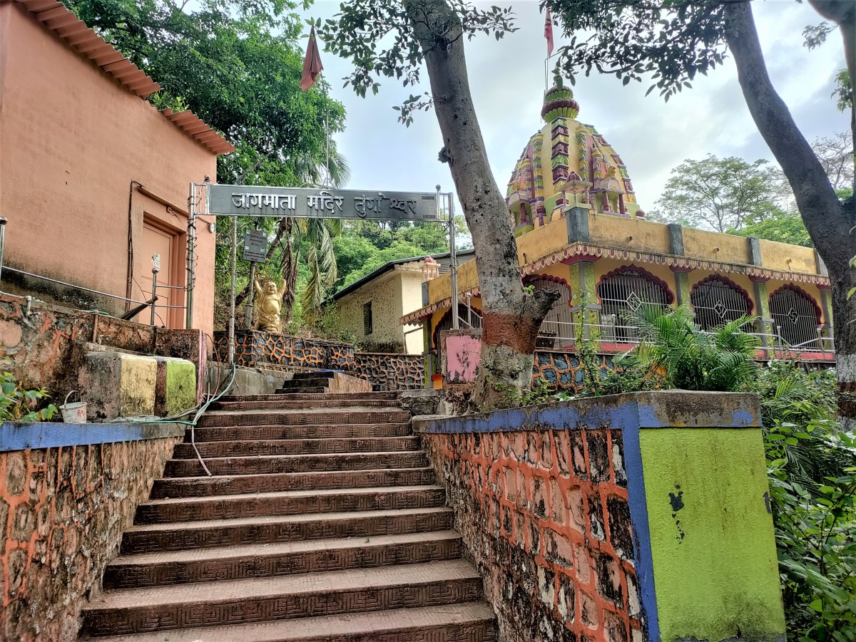 Way to Jagmata temple; Tungareshwar