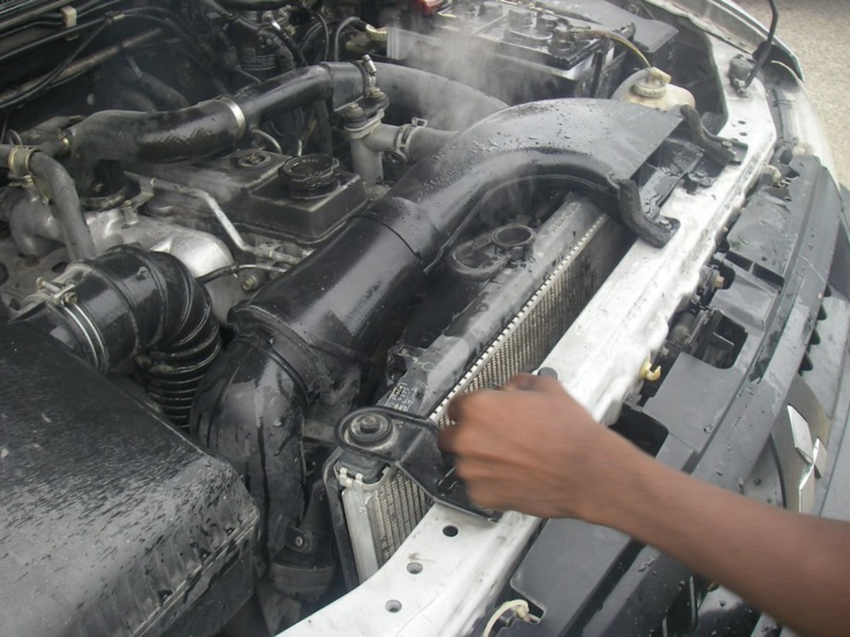 发动机过热可以进气歧管垫片泄漏的迹象。