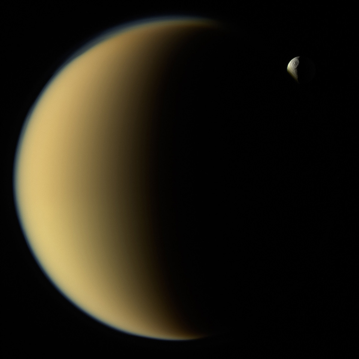 Image of the moon Titan