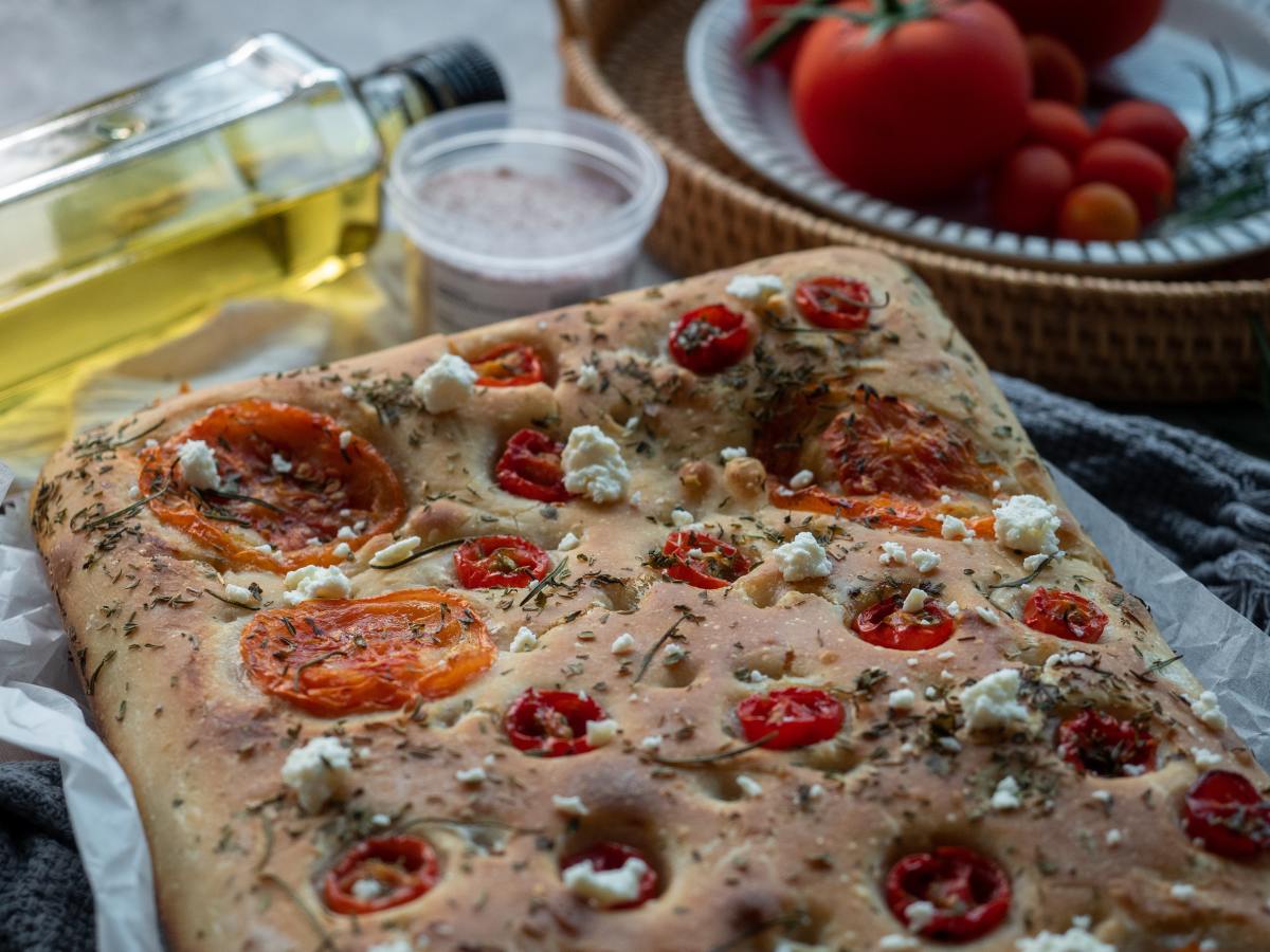 what-to-serve-with-focaccia-bread
