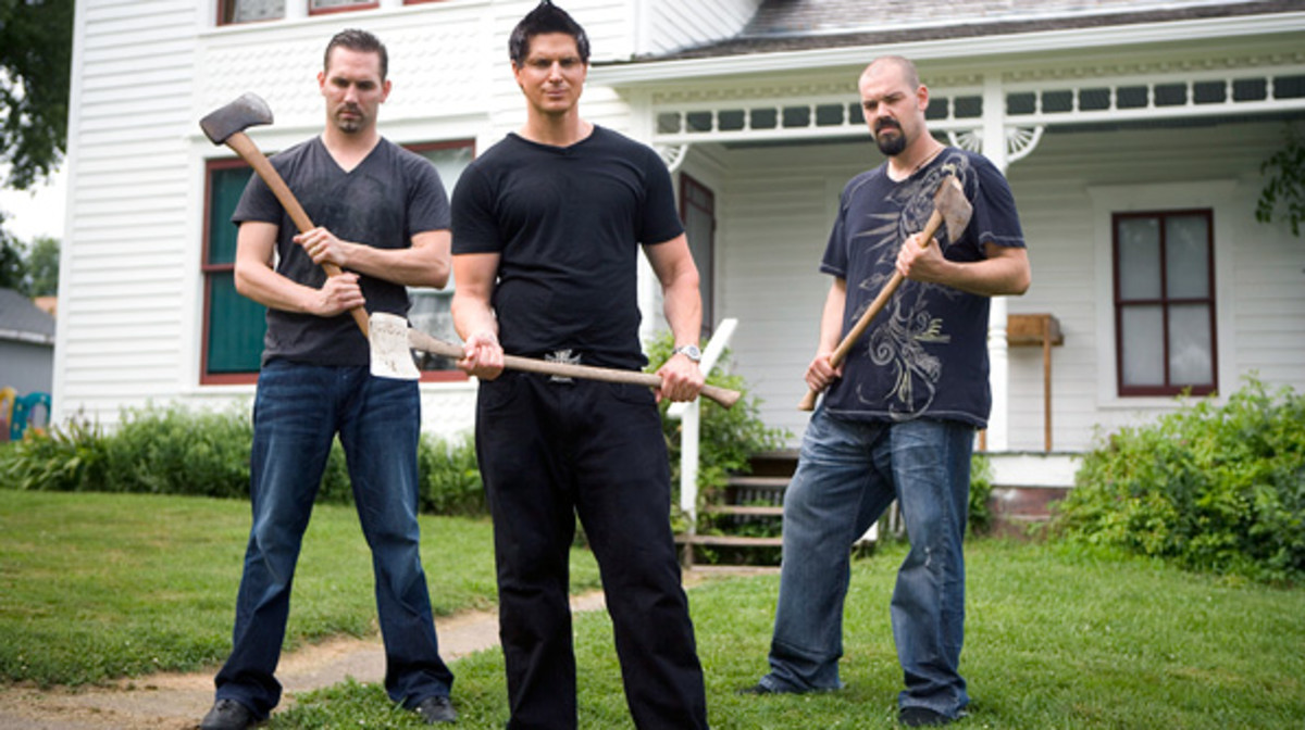 Famous TV show Ghost Adventures did an episode at the Villisca house. 