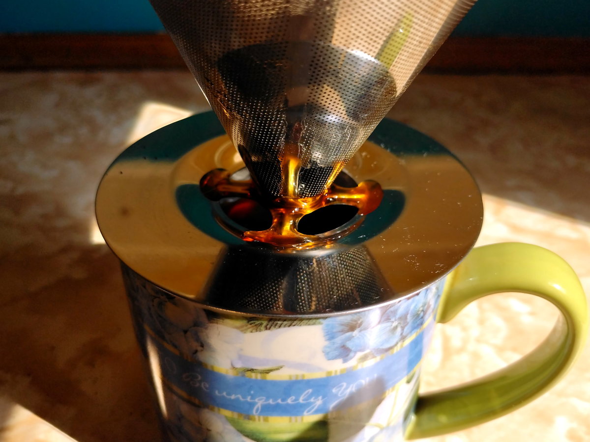  KitchenBoss Electric Gooseneck Coffee Kettle: 1 Liter