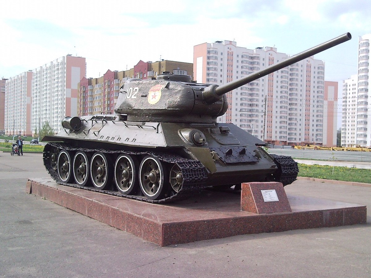 T-34-85 mod. 1944 tank as a war memorial in Kursk, Russia. It proved to be the best tank of the Second World War. Over 85,000 were built during the war.