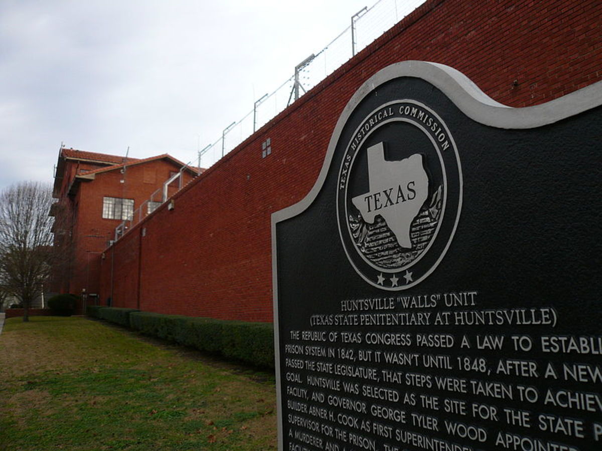 Huntsville "Walls" Unit where all Texas executions are carried out.