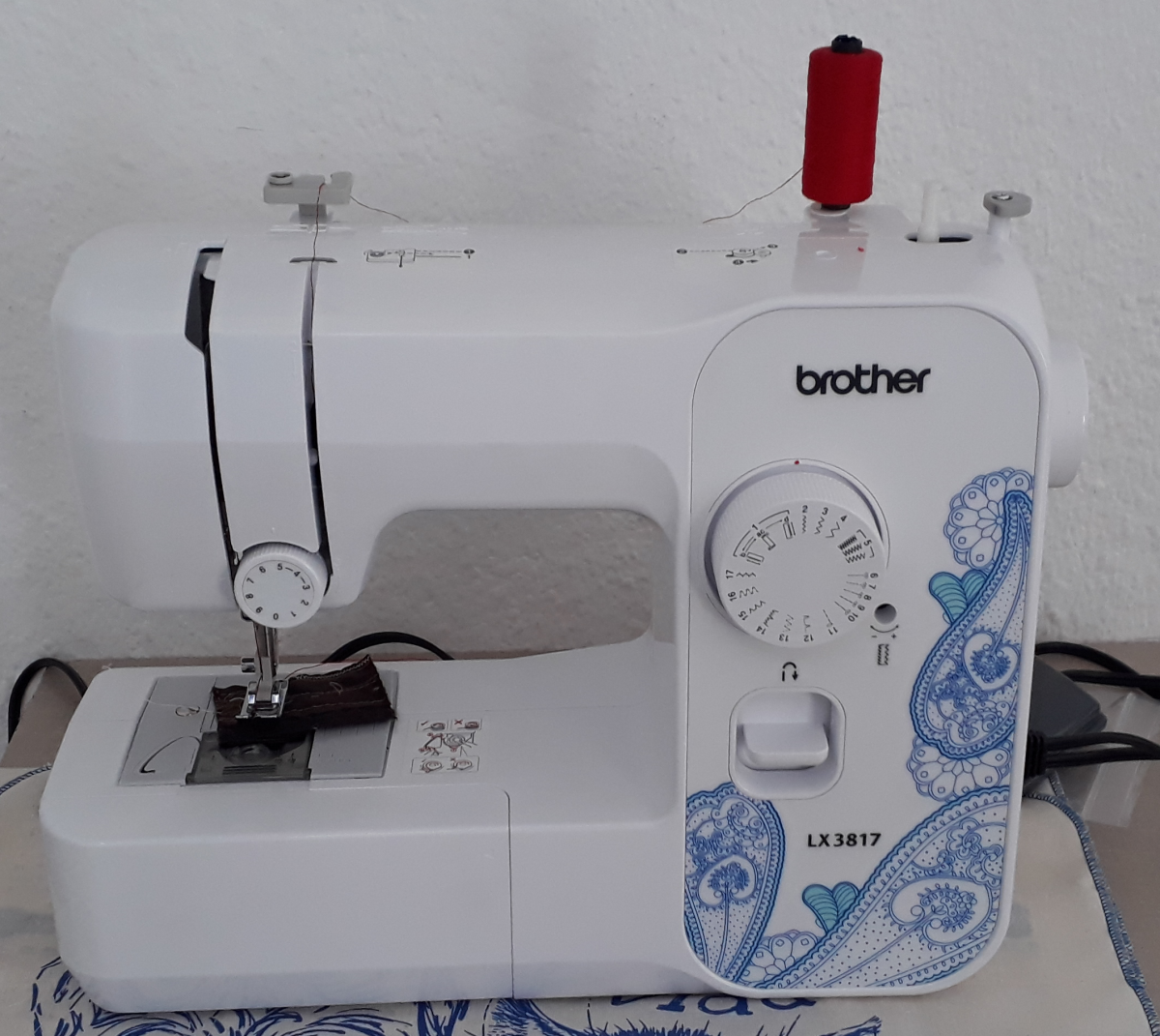 Brother Lx3817 Sewing Machine: A Good Choice for 2022 - FeltMagnet