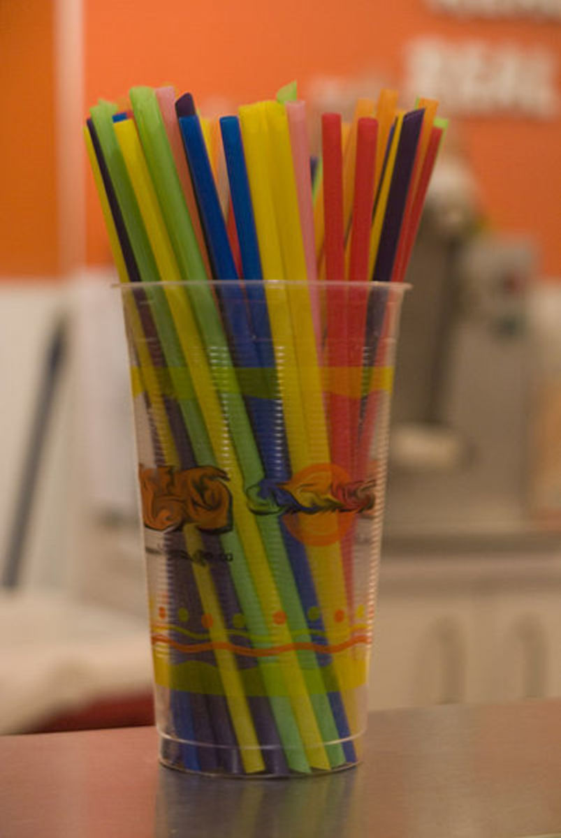 A cup of colorful drinking straws--Wikimedia Commons