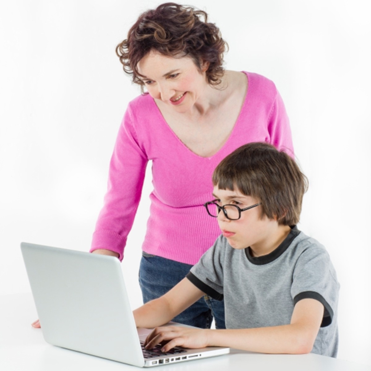 Online resources can be invaluable in helping your child read