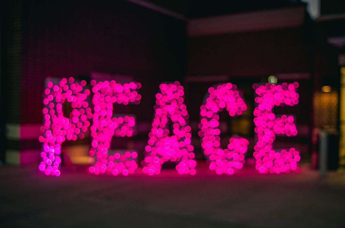 How to Have Peace Amidst This Troubled World: 5 Practical Tips