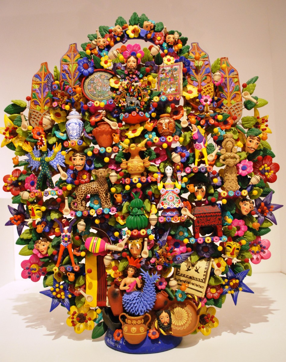 A beautiful Mexican Tree of Life on display at the Museum de Artes Populares in Mexico City by Oscar Soteno